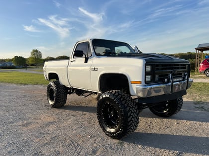 Inch Lift Kit Chevy Gmc Half Ton Suburban Wd Off