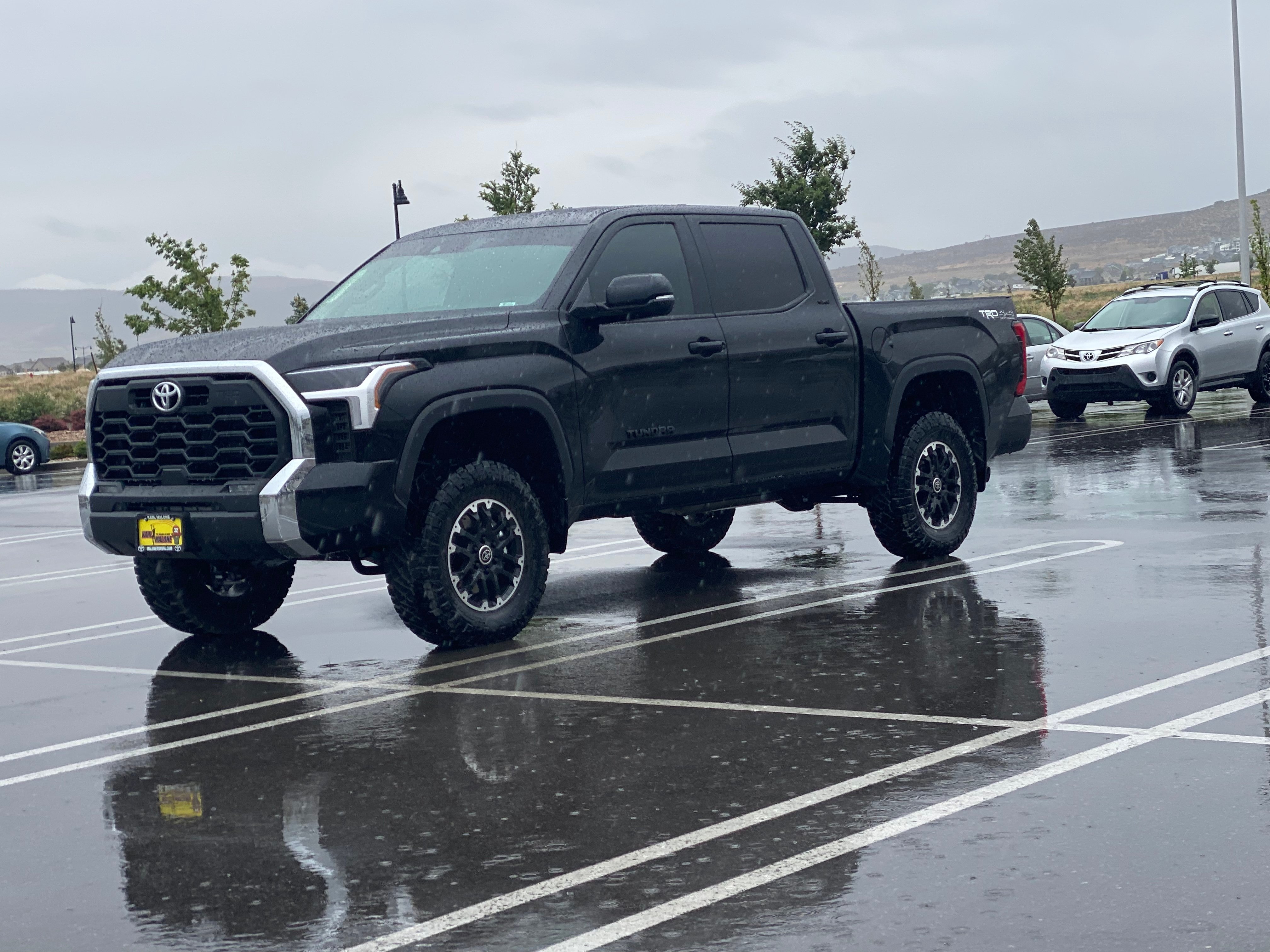 View Build Inch Lifted Toyota Tundra Wd Rough Country