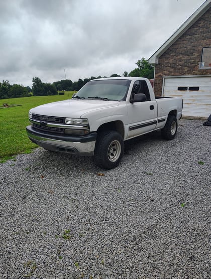 1 inch Lifted 2002 Chevy Silverado 1500 4WD