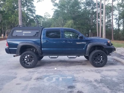 6 Inch Lifted 2006 Toyota Tacoma 4WD