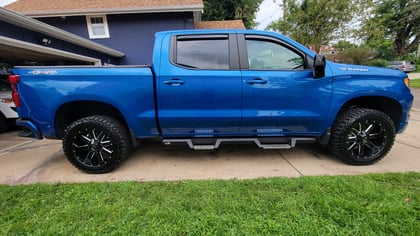 2.5 inch Lifted 2023 Chevy Silverado 1500 4WD