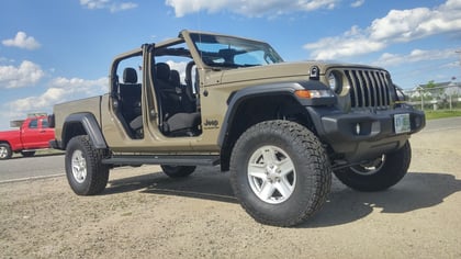 3.5 Inch Lifted 2020 Jeep Gladiator