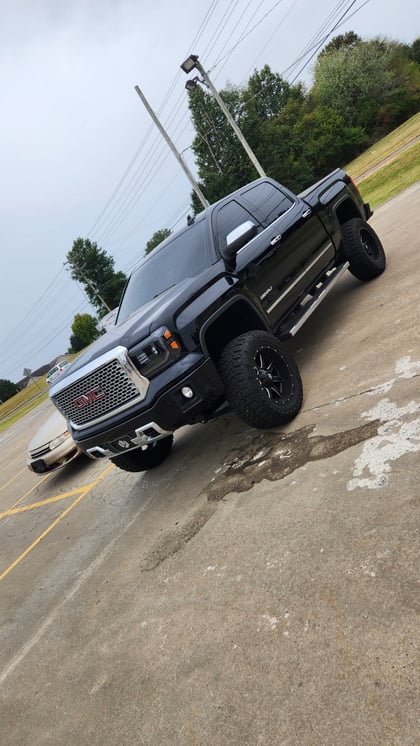 7 Inch Lifted 2015 GMC Sierra 1500 Denali 4WD