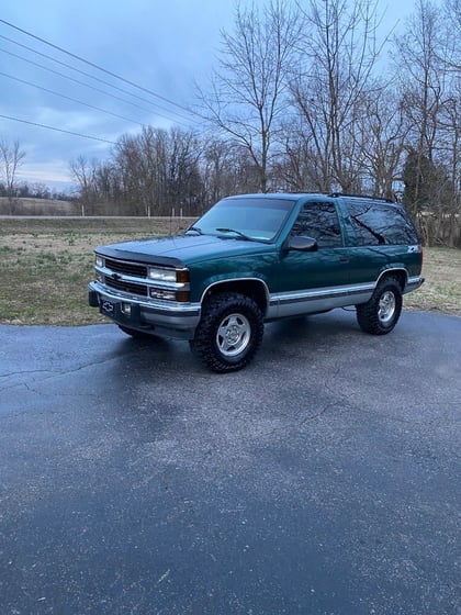 1.75 inch Lifted 1997 Chevy Tahoe 4WD
