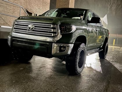 3.5 Inch Lifted 2021 Toyota Tundra 4WD