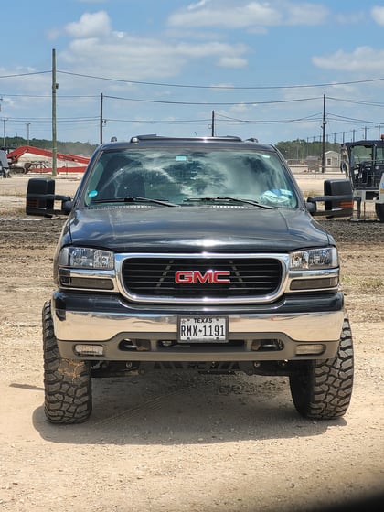 6 Inch Lifted 2004 GMC Yukon 4WD