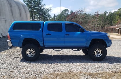 6 Inch Lifted 2006 Toyota Tacoma 4WD