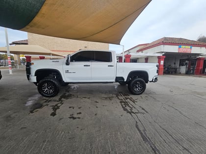 5 Inch Lifted 2023 Chevy Silverado 2500 HD 4WD