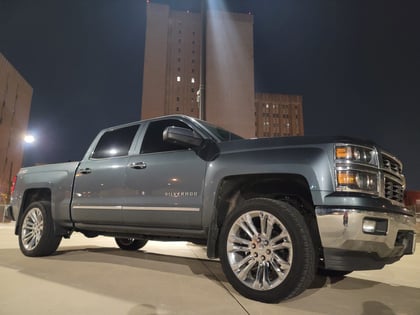 2 inch Lifted 2014 Chevy Silverado 1500 4WD