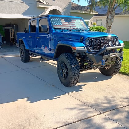 3.5 Inch Lifted 2024 Jeep Gladiator 4WD