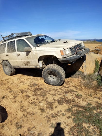 4.5 Inch Lifted 1995 Jeep Grand Cherokee 4WD