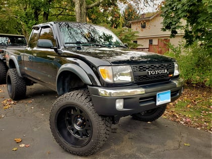 6 Inch Lifted 1999 Toyota Tacoma 4WD