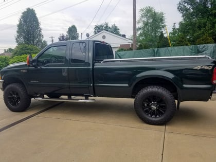 2.5 inch Lifted 2002 Ford F-250 Super Duty 4WD