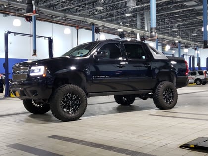 7.5 Inch Lifted 2007 Chevy Avalanche 1500 4WD