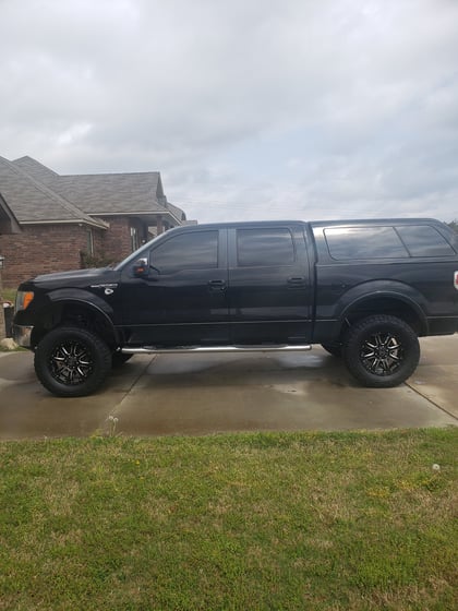 6 Inch Lifted 2009 Ford F-150 4WD