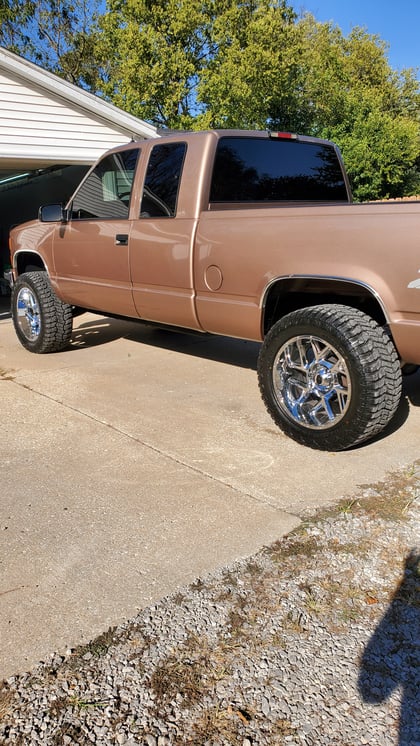 3 Inch Lifted 1996 Chevy C1500/K1500 Pickup 4WD