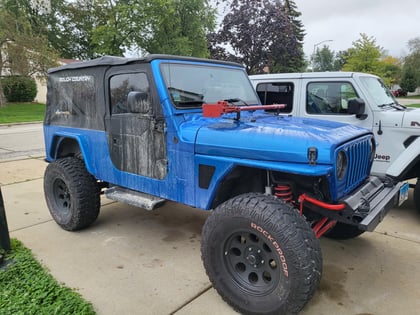 4 Inch Lifted 2004 Jeep Wrangler TJ Unlimited 4WD