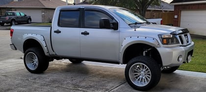 6 Inch Lifted 2004 Nissan Titan 4WD