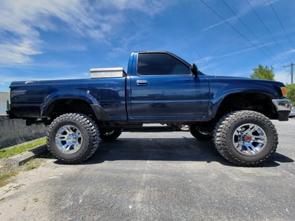 5 Inch Lifted 1994 Toyota Pickup 4WD