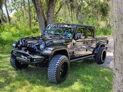 2.5 inch Lifted 2022 Jeep Gladiator JT 4WD