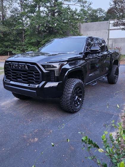 6 Inch Lifted 2022 Toyota Tundra 4WD