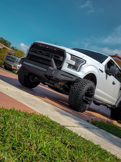 2 Inch Lift Kit | Ford F-150 2WD/4WD (2014-2020) | Rough Country