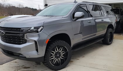 3.5 Inch Lifted 2021 Chevy Suburban 1500 4WD