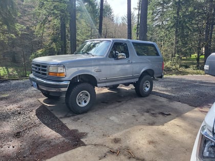 4 Inch Lifted 1995 Ford Bronco 4WD