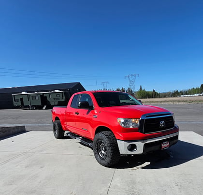 2 inch Lifted 2010 Toyota Tundra 4WD