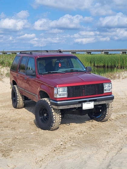 4 Inch Lifted 1992 Ford Explorer 4WD