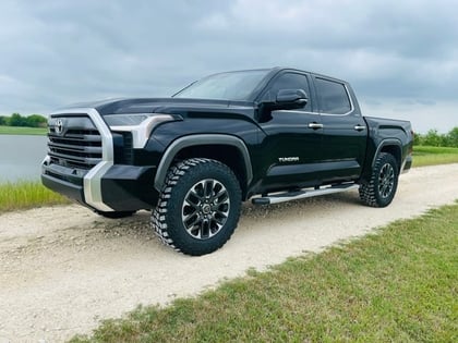 1.75 inch Lifted 2022 Toyota Tundra 4WD