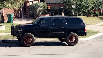 6 Inch Lifted 2005 Chevy Suburban 1500 2WD
