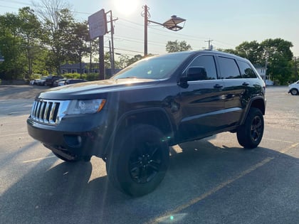 2.5 inch Lifted 2013 Jeep Grand Cherokee 4WD