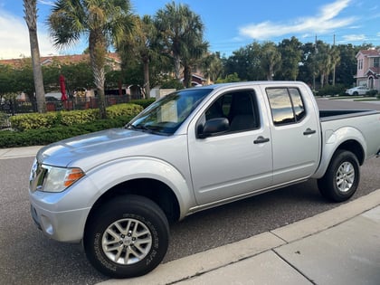2.5 inch Lifted 2015 Nissan Frontier 4WD