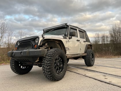 6 Inch Lifted 2011 Jeep Wrangler JK Unlimited 4WD