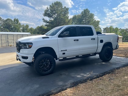 6 Inch Lifted 2023 Ram 1500 4WD