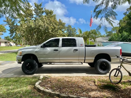 5 Inch Lifted 2006 Dodge Ram 1500 4WD