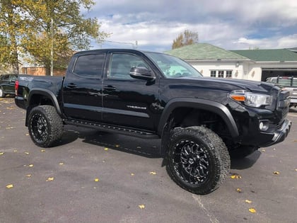 6 Inch Lifted 2017 Toyota Tacoma 4WD
