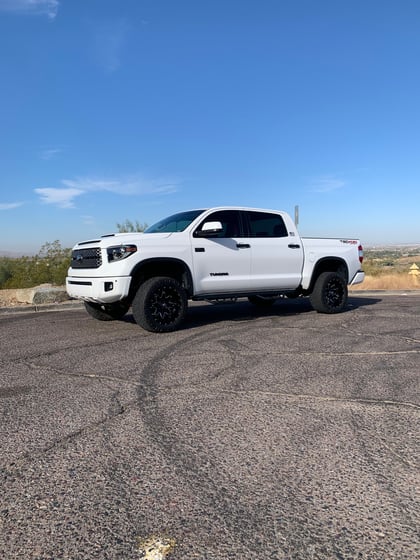 3.5 Inch Lifted 2019 Toyota Tundra 4WD