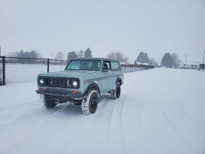 2.5 inch Lifted 1977 International Scout II 4WD