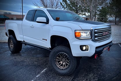 5 Inch Lifted 2016 GMC Canyon 4WD