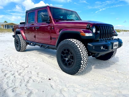 2.5 inch Lifted 2021 Jeep Gladiator JT 4WD