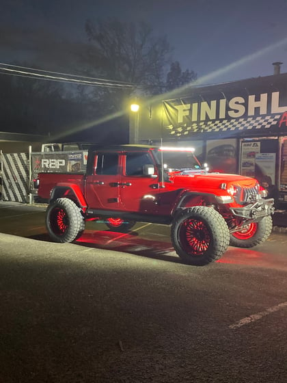 6 Inch Lifted 2021 Jeep Gladiator JT 4WD