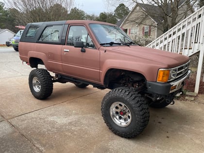 4 Inch Lifted 1987 Toyota 4Runner 4WD