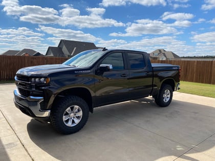 3.5 Inch Lifted 2019 Chevy Silverado 1500 4WD