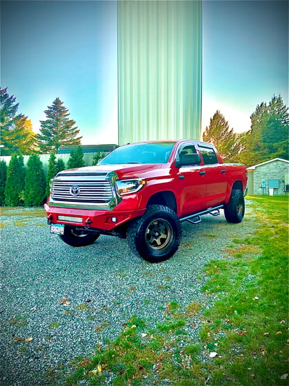 4.5 Inch Lifted 2015 Toyota Tundra 4WD