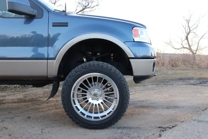 6 Inch Lifted 2006 Ford F-150 4WD