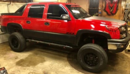 6 Inch Lifted 2003 Chevy Avalanche 1500 4WD