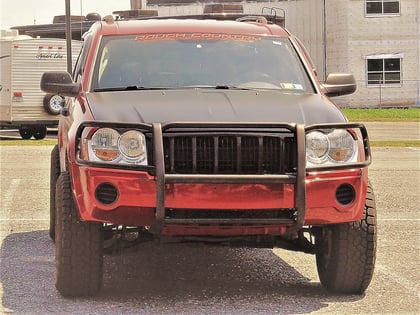 2 inch Lifted 2005 Jeep Grand Cherokee 4WD