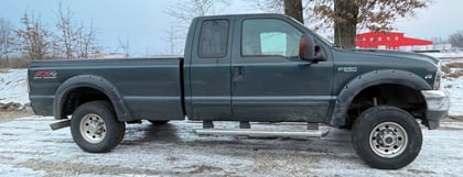 2.5 inch Lifted 2004 Ford F-250 Super Duty 4WD